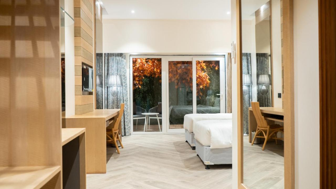 Clarks Inn Suites 康格拉 外观 照片